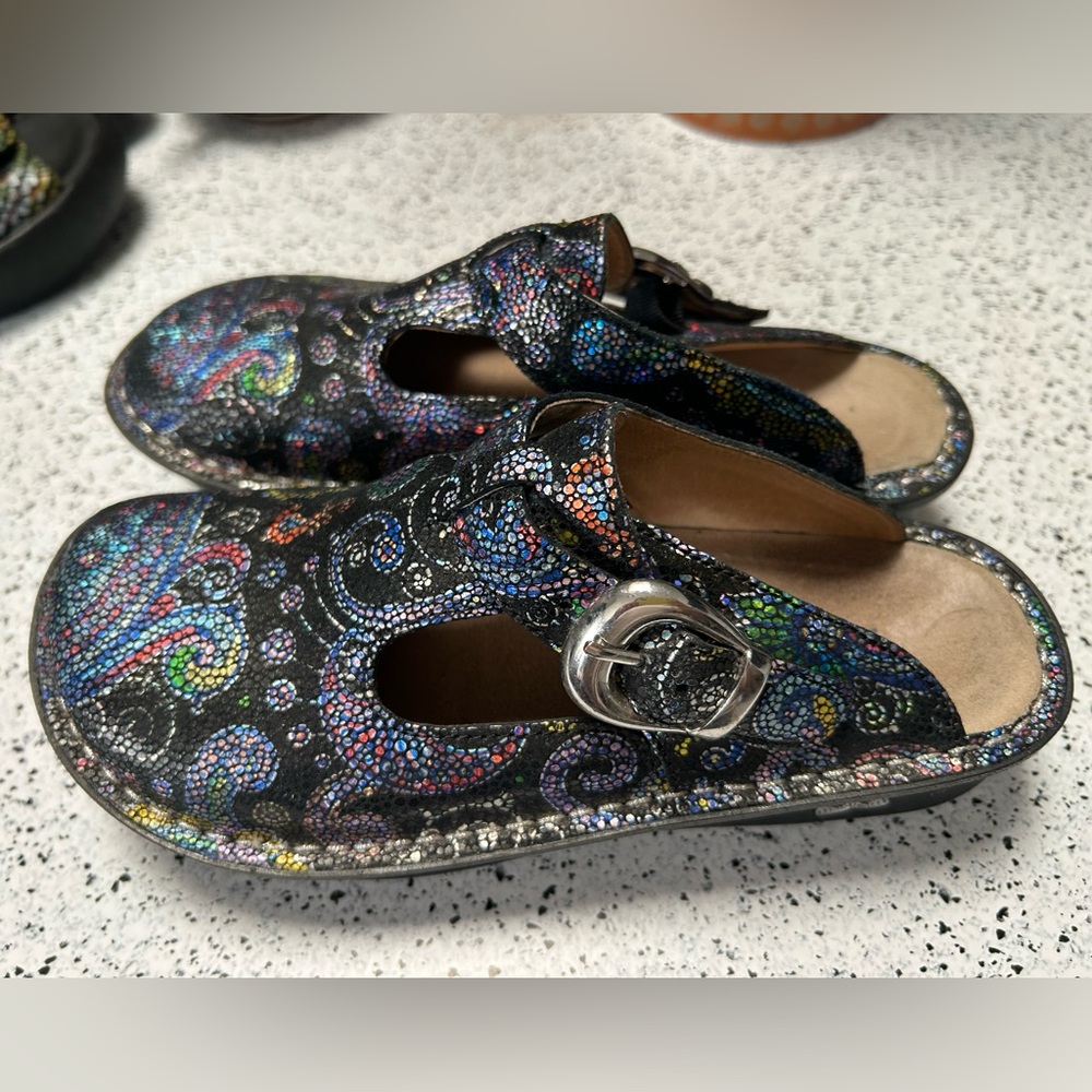 Alegria Kids' Multicolor Patterned Slippers /Size 35